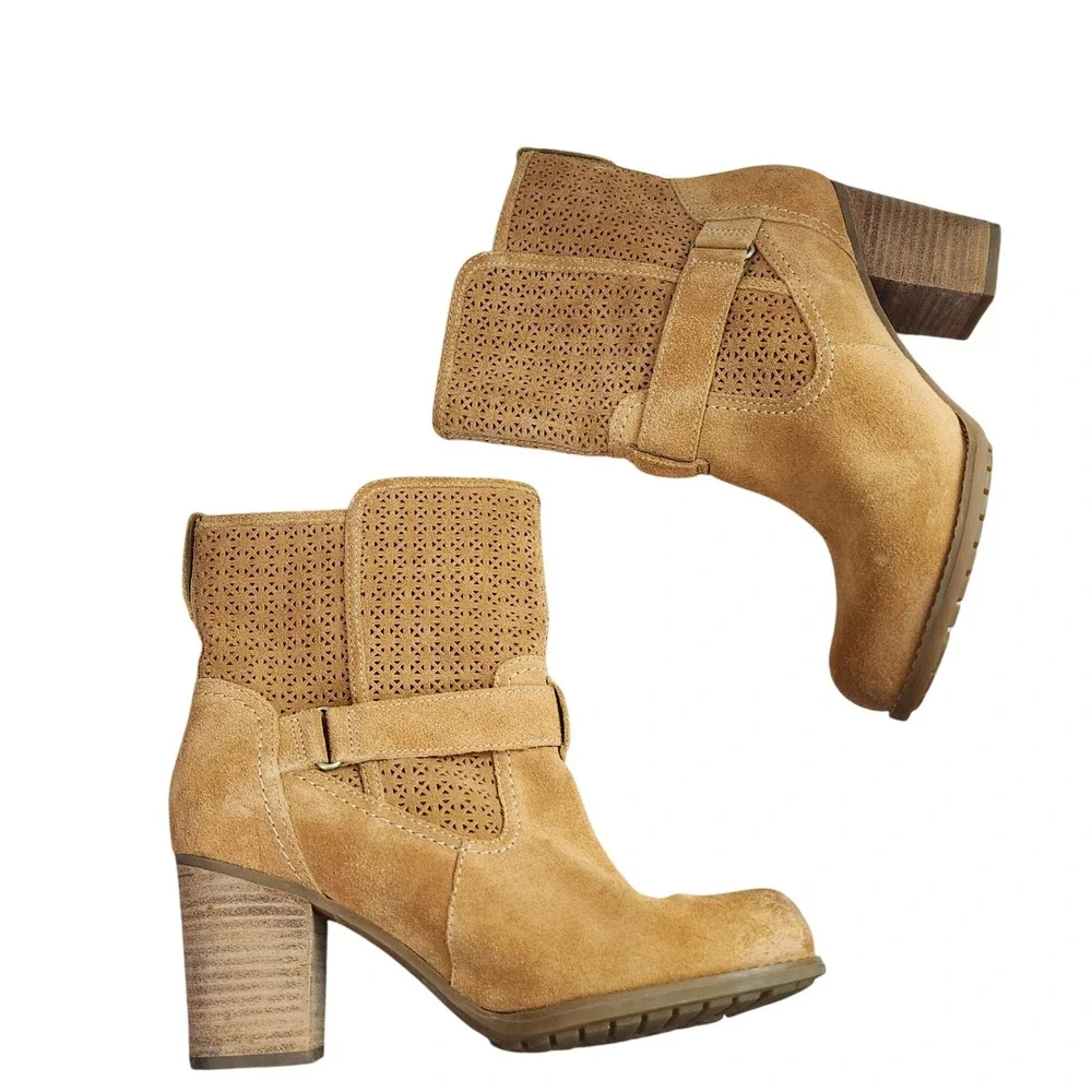 Timberland Suede Laser‎ Cut Buckle Ankle Boots Women's US 7.5 Tan Block Heel
